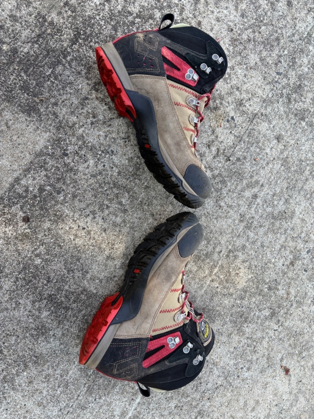 Asolo Fugitive GTX Men's Hiking Boots - Black, Tan & Red